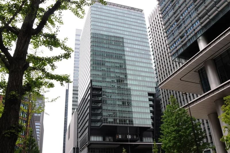 Blackstone and Bain Capital Advance in Bidding for Fuji Media's Real Estate Unit