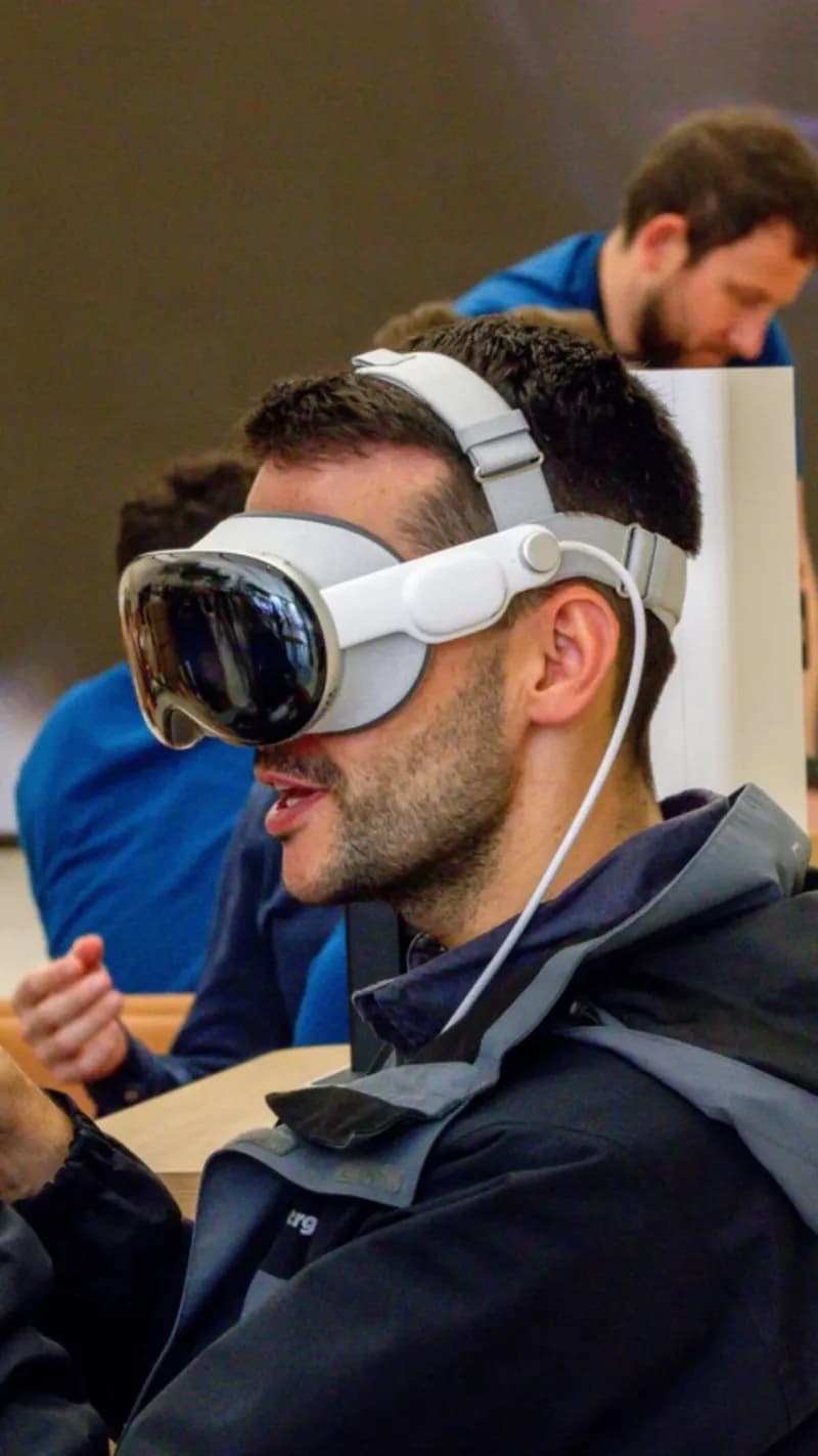 Apple majorează prețurile la Mac-uri, iPad-uri și Vision Pro în contextul penuriei de cipuri