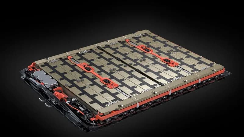 AI System Extends EV Battery Life by Thousands of Miles