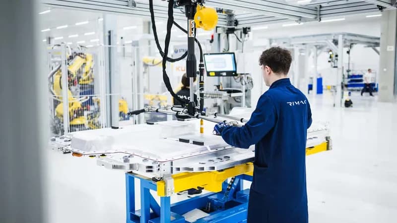 BMW i7 va avea baterii produse de Rimac