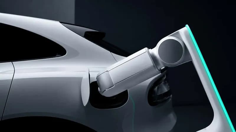 Xiaomi lansează un braț robotic pentru încărcarea automată a vehiculelor electrice