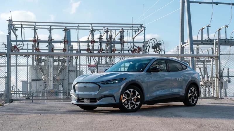 Ford Mustang Mach-E rămâne pe platforma actuală, nu va avea succesor direct