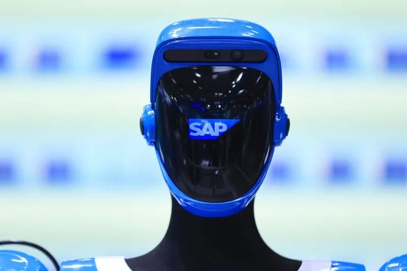 SAP reduce angajările și cheltuielile de călătorie pentru a investi în AI