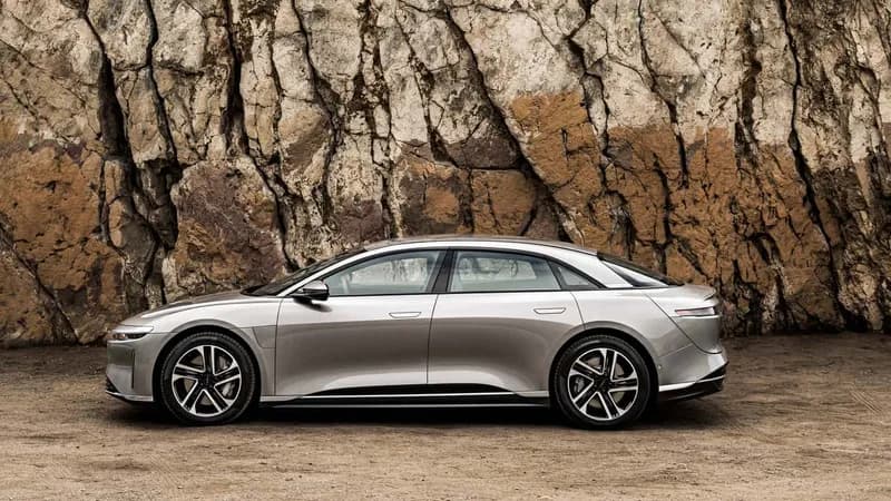 Lucid Motors își reorganizează conducerea după plecarea inginerului șef