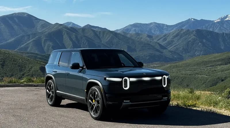 Rivian accelerează puternic: Depășește estimările de livrări din T2 și își revizuiește în creștere previziunile pentru 2026