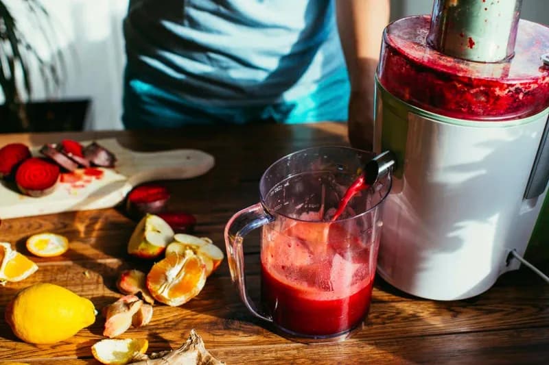 The Science Behind Beetroot Juice: More Than Just an Athlete's Trend