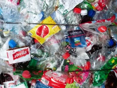 Turning Plastic Waste into EV Power: Researchers Convert PET Bottles to Battery Graphite