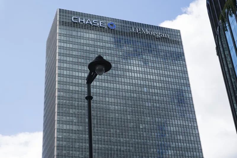 Agenții AI de la JPMorgan depășesc portofoliul tradițional 60/40 în testele de performanță