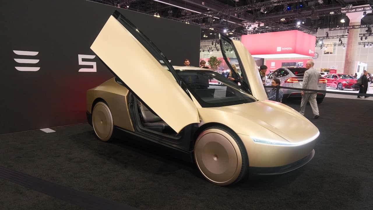 New Jersey Legislative Proposal Challenges Tesla's Vision-Only Robotaxi Strategy
