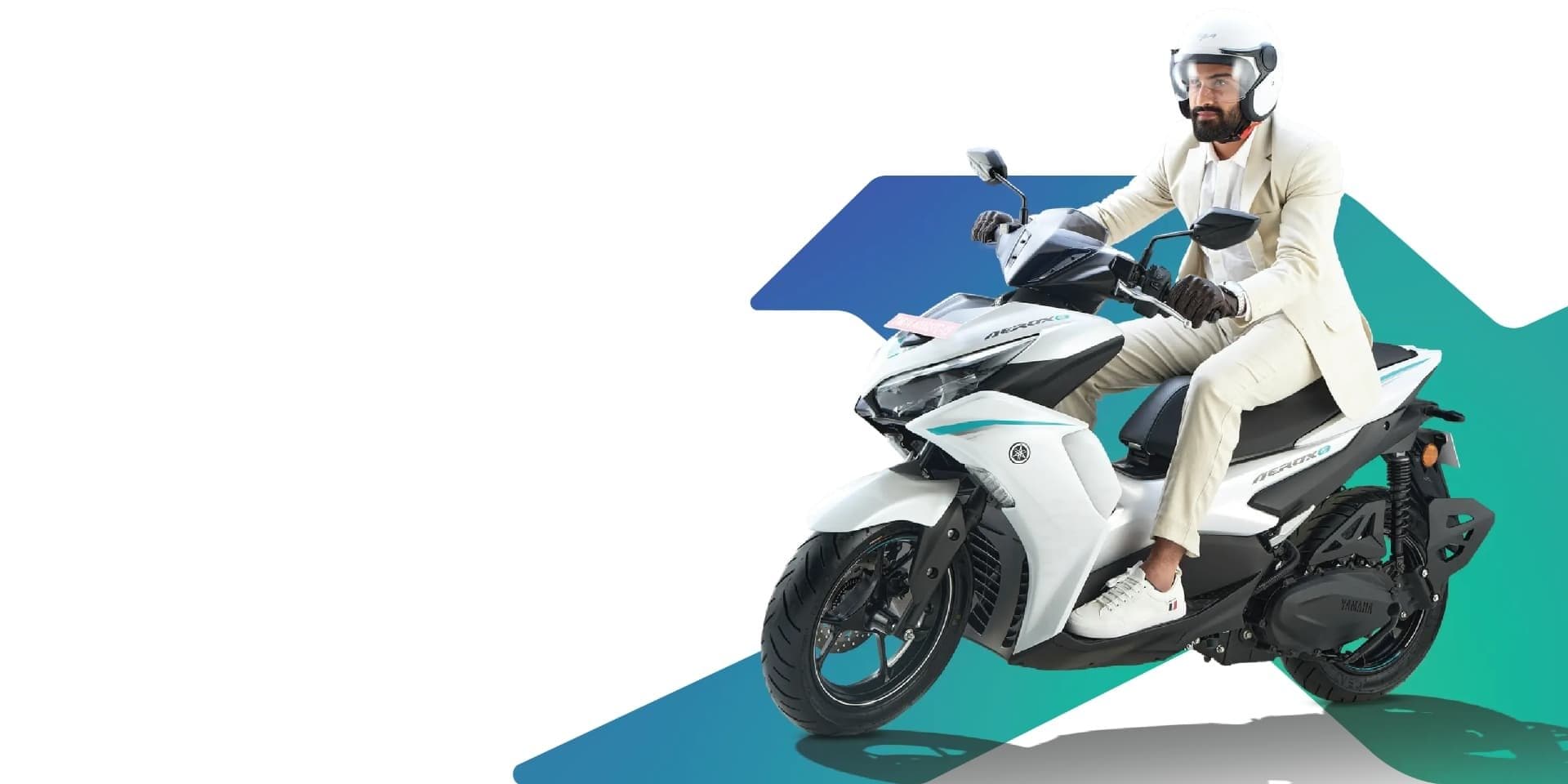 Yamaha Debuts Aerox-E Electric Scooter Featuring Removable Batteries