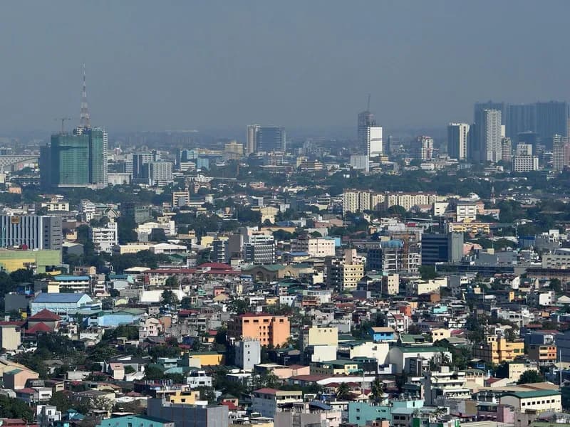 Philippine Outsourcing Sector Lowers Growth Projections Amid AI Rise