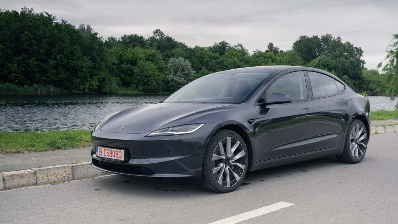 LFP Battery Leads in Tesla Model 3 Long-Term Degradation Study