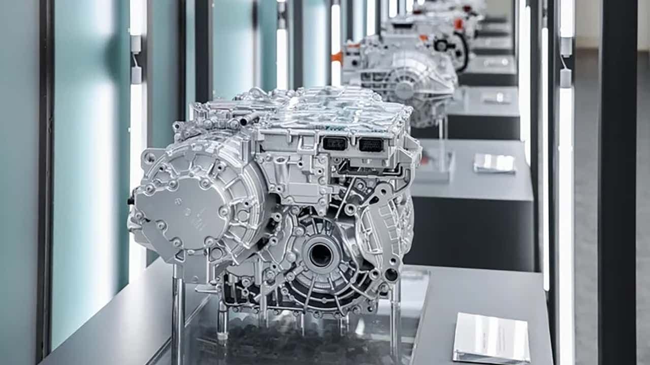 Geely prezintă „Thunder”, sistemul de propulsie electrică ultra-compact cu integrare record