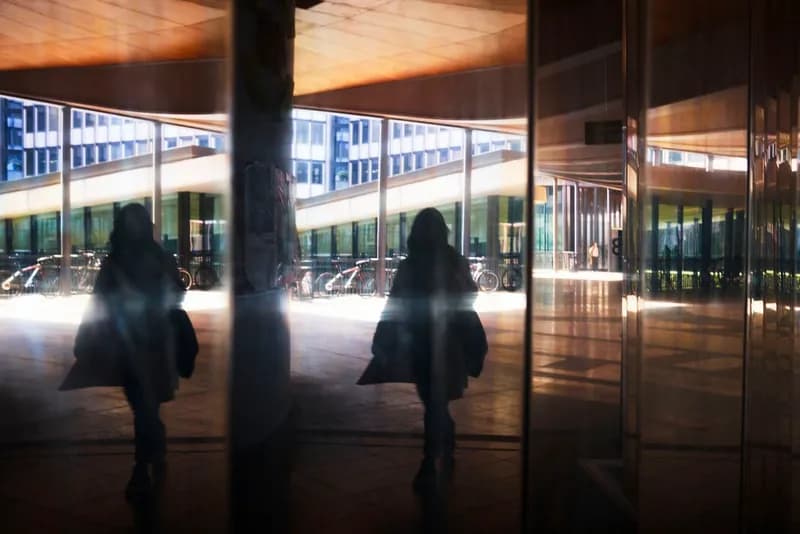 Isabel J. Kim debutează cu 'Sublimation', un thriller science-fiction captivant