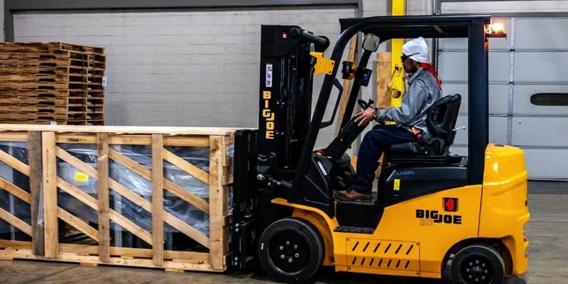 Big Joe CMO Discusses the Role of Electric Forklifts in Global Electrification