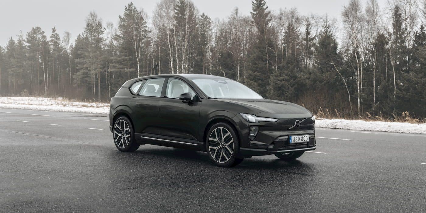 Volvo înregistrează marca EX50: Un nou SUV electric se prefigurează la orizont