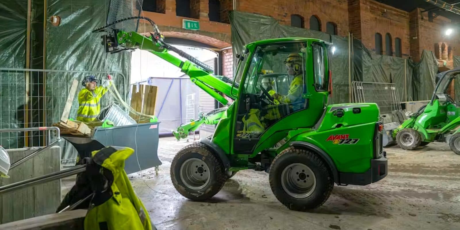 Avant Tecno lansează e727: Cel mai mare încărcător frontal electric pentru piața nord-americană