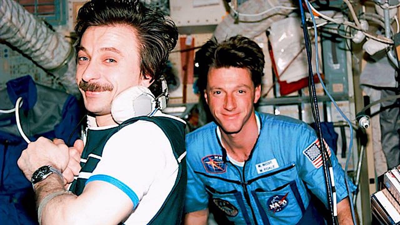 Inside the 1997 Mir Crisis: Michael Foale Reflects on the Collision and Recovery