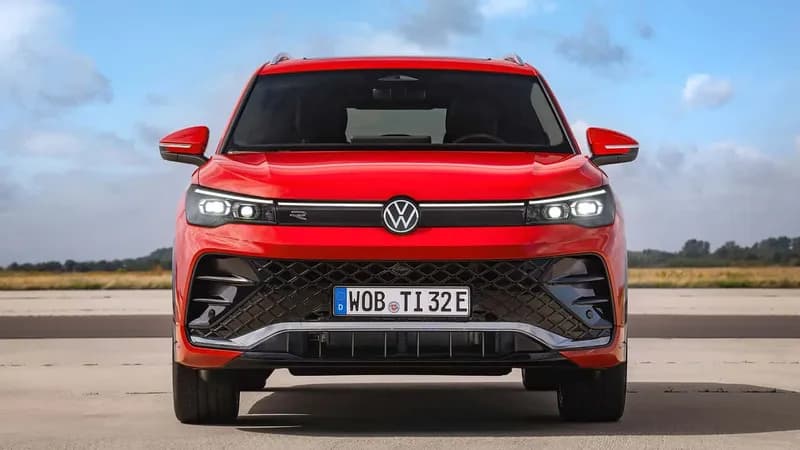 Volkswagen Advocates for Higher Tariffs as Chinese PHEVs Disrupt European Market
