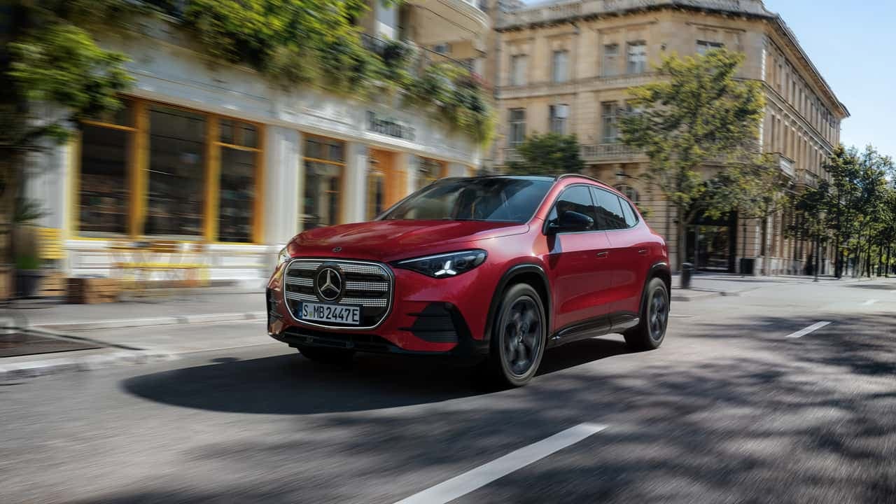 2028 Mercedes GLA Debuts with Ultra-Fast 320 kW Charging Capabilities