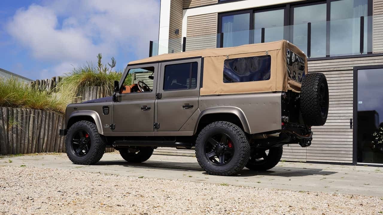 Quad-Motor Electric Land Rover Defender Restomod Boasts Impressive Range