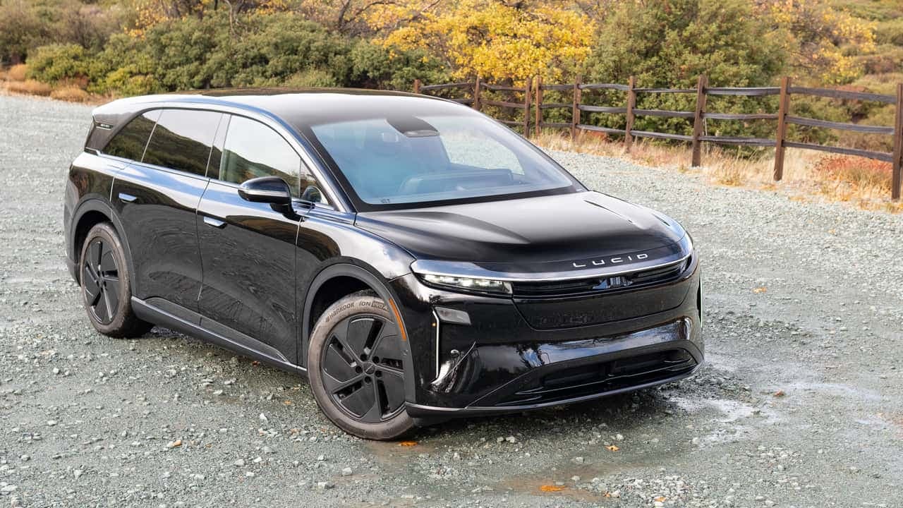 Lucid Sets New World Record With Gravity SUV's Vehicle-To-Load Feature