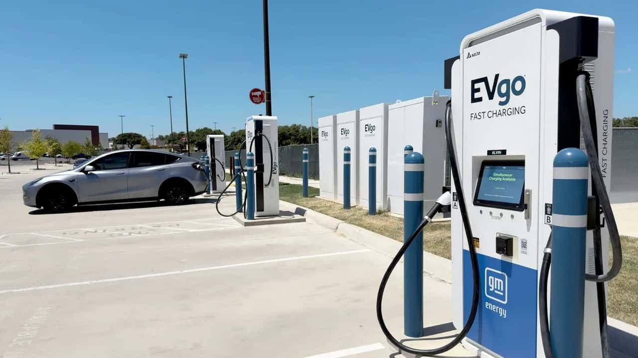 EVgo Boosts EV Charging Infrastructure with 500+ New Fast Chargers