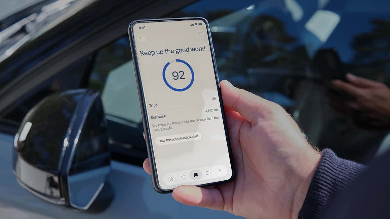 Volvo lansează aplicația Safety Coach pentru condus mai sigur și reduceri de primă la asigurare