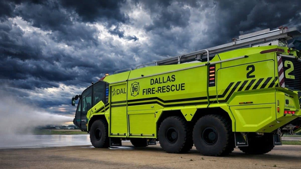 Electric Aircraft Rescue Fire Truck Hits 50 mph in Under 20 Seconds