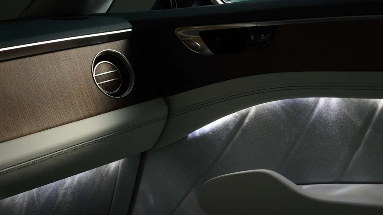 Bentley prezintă Torcal, primul său vehicul electric cu scaune din lână Merino durabilă
