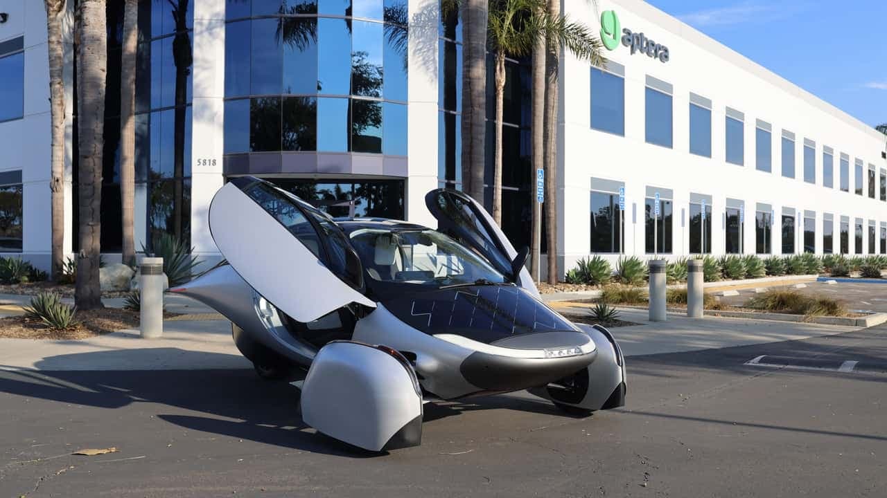 Aptera se asociază cu Launch Design pentru a accelera producția de vehicule electrice solare