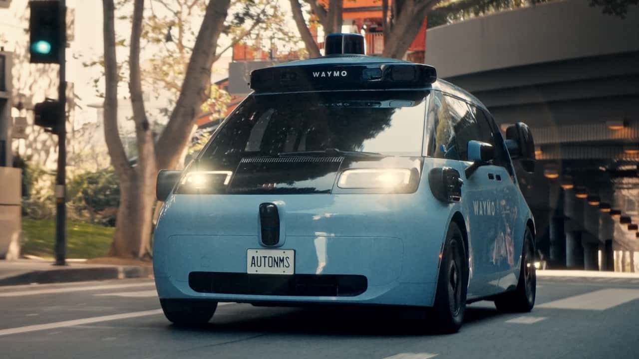 Tesla anunță o reducere semnificativă a prețurilor pentru Model 3