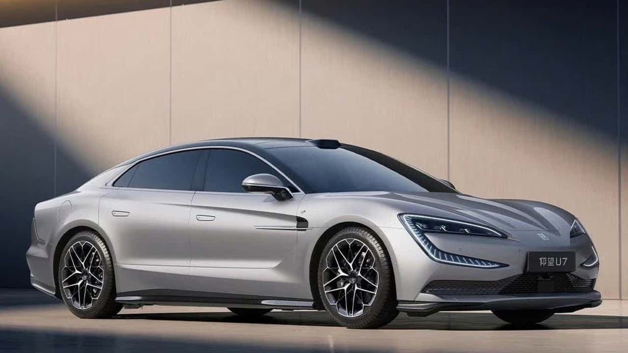 BYD testează durabilitatea bateriilor cu încărcare ultra-rapidă