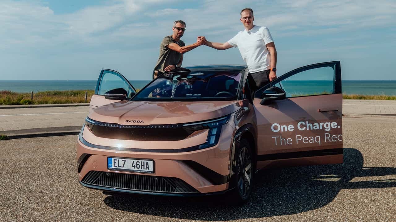Skoda Peaq 90 stabilește un nou record de autonomie de 936 km, bazându-se pe hypermiling și rute optimizate prin AI