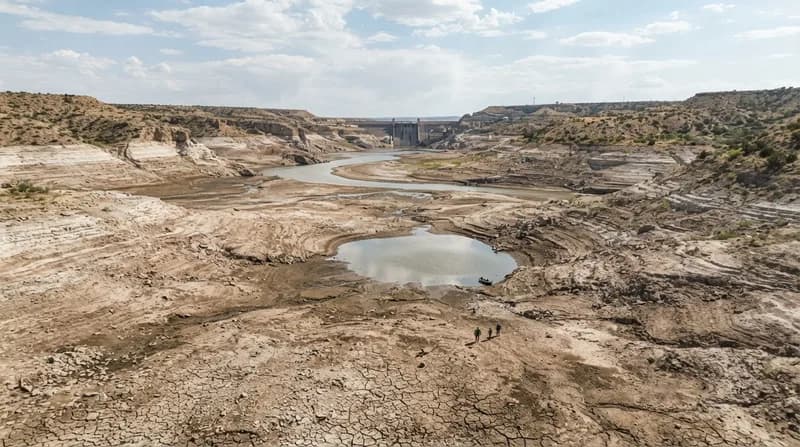 Rezervoarele seacă: Elephant Butte a ajuns la o capacitate critică de 1,4 la sută