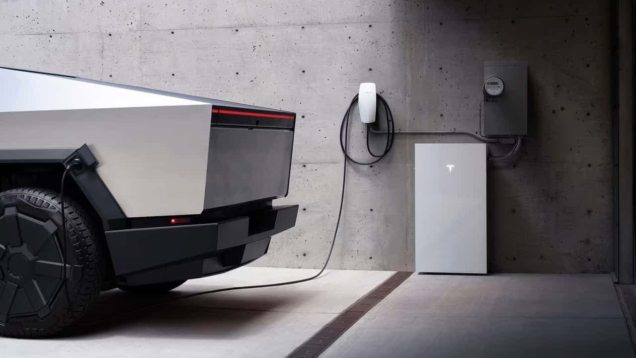 Tesla Cybertruck Finally Unlocks Long-Awaited Home Power Backup Capabilities
