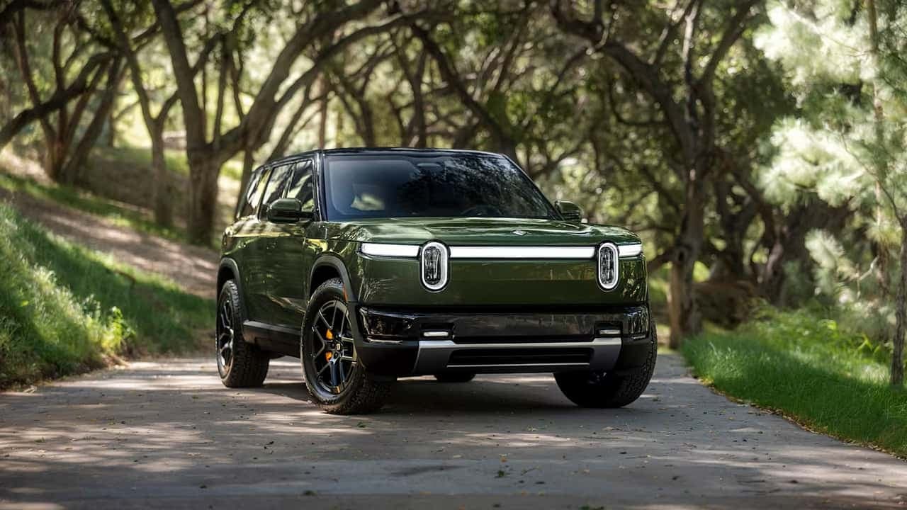 Rivian Initiates First Recall for R2 Model Following Camera Display Glitch