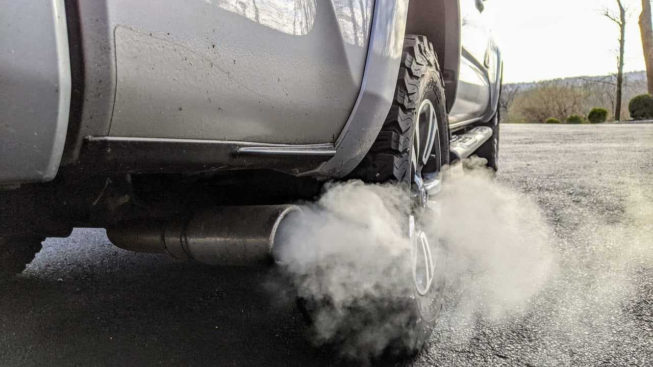 New Federal Fuel Economy Rollback Signals Major Shift in U.S. Automotive Policy