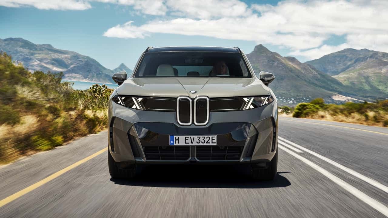 BMW Pushes Electric Boundaries: The Upcoming iX5 Set to Deliver 450-Mile Range